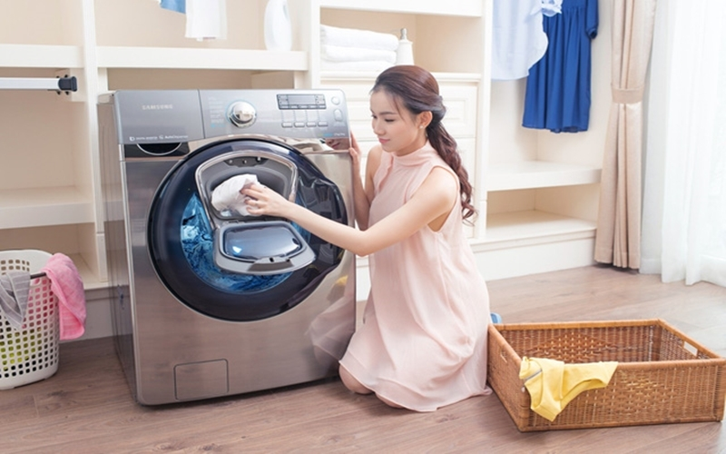 Quy trình vệ sinh, bảo dưỡng máy giặt tại nhà của Trung tâm sửa chữa thiết bị nhà bếp Á Âu diễn ra theo quy trình 4 bước bài bản