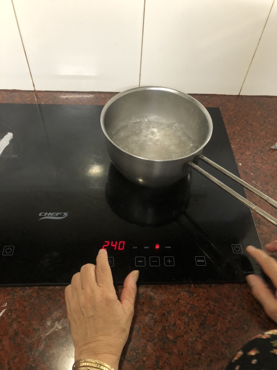 cheft 1 - Địa chỉ sửa bếp từ uy tín tại Hà Nội