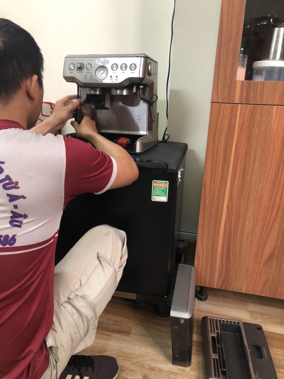 breville 3 - Sửa máy cafe Breville không tự ngắt nước chính hãng tại Sài Gòn