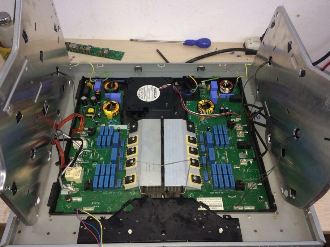 Sửa Bếp Từ Siemens