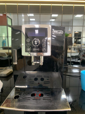 Sửa máy cafe Delonghi tại Hồ Chí Minh z7667163767819 59040e924fb871029e6026b28fa58af7 300x400 - Sửa máy cafe Delonghi tại Hồ Chí Minh