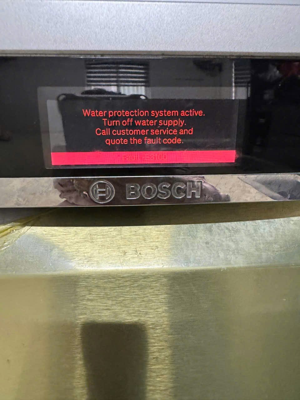 IMG 727E55C2888A 1 - Sửa máy rửa chén Bosch lỗi E3100 tại nhà
